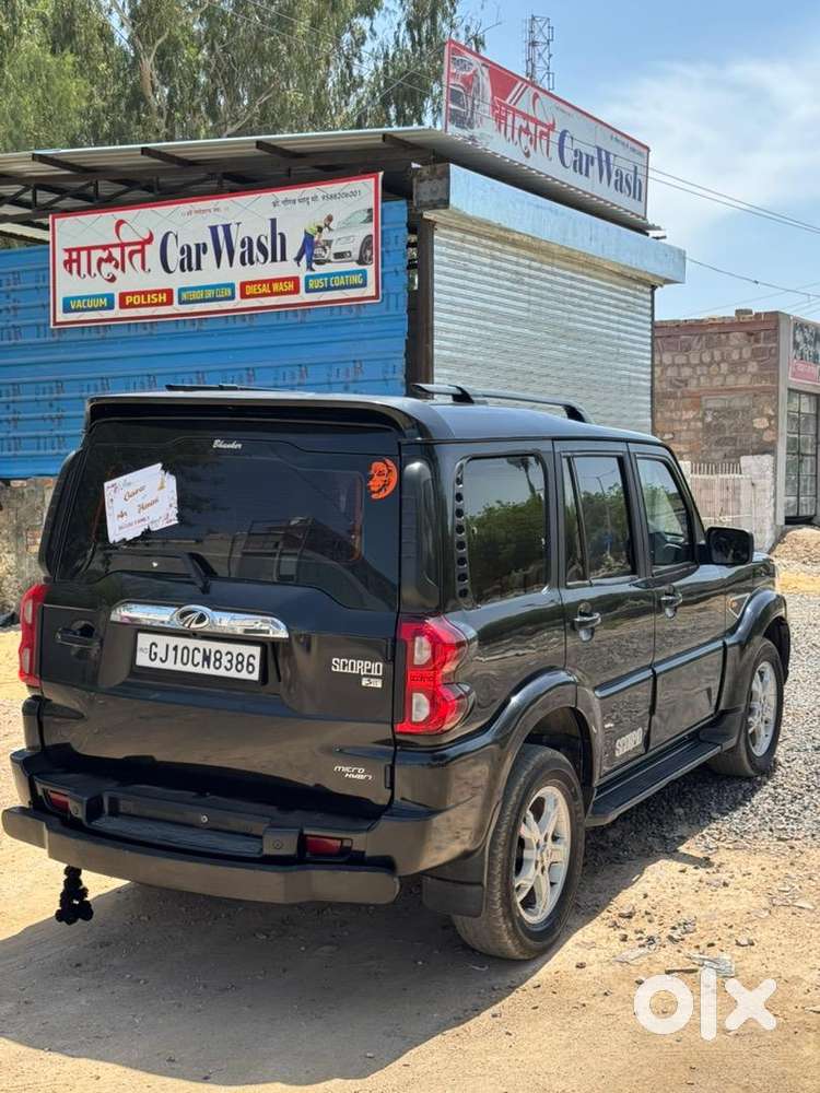 Mahindra Scorpio 2018 Diesel Well Maintained