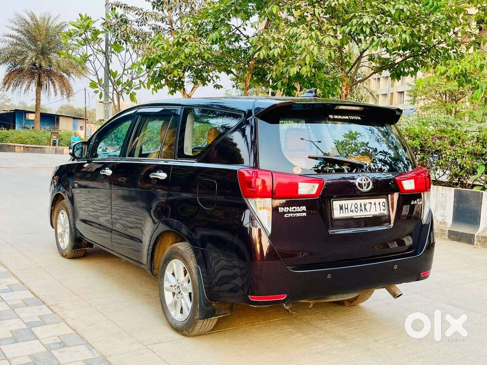 Toyota Innova Crysta 2.4 Vx Mt 8s, 2016, Diesel