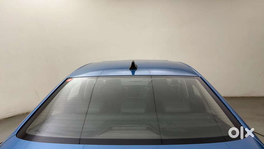 Skoda Slavia Style 1.0l Tsi At, 2022, Petrol