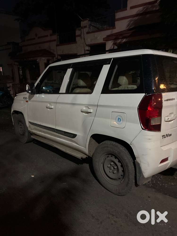 Mahindra Tuv 300 2018