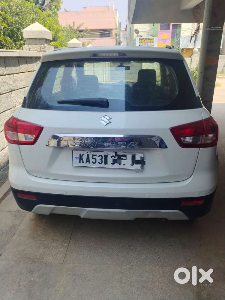 Maruti Suzuki Brezza 1.5 Zxi At Smart Hybrid, 2018, Diesel