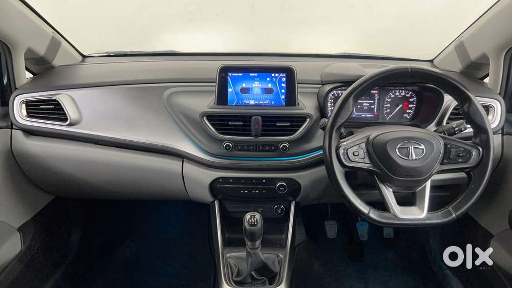 Tata Altroz Xz, 2020, Petrol