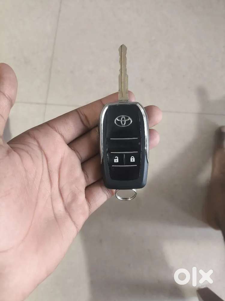 Toyota Innova 2.5 G 2012
