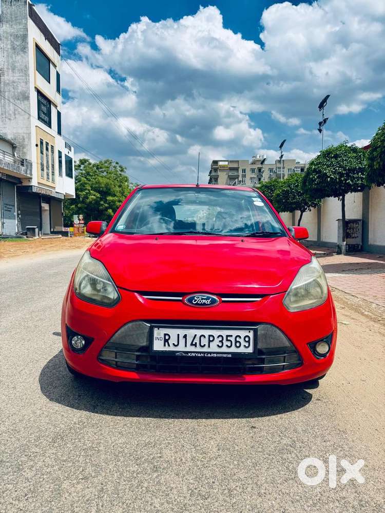 Ford Figo 2010-2012 Diesel Titanium, 2012, Diesel