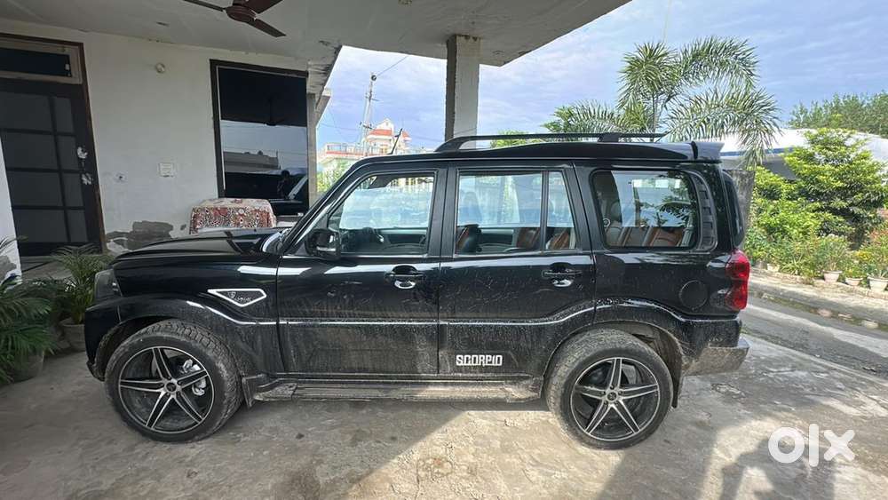 Mahindra Scorpio Diesel Manual 2019