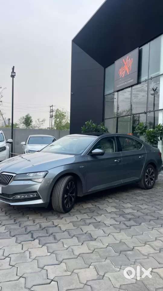 Skoda Superb 2.0 L&k Tsi At, 2020, Petrol