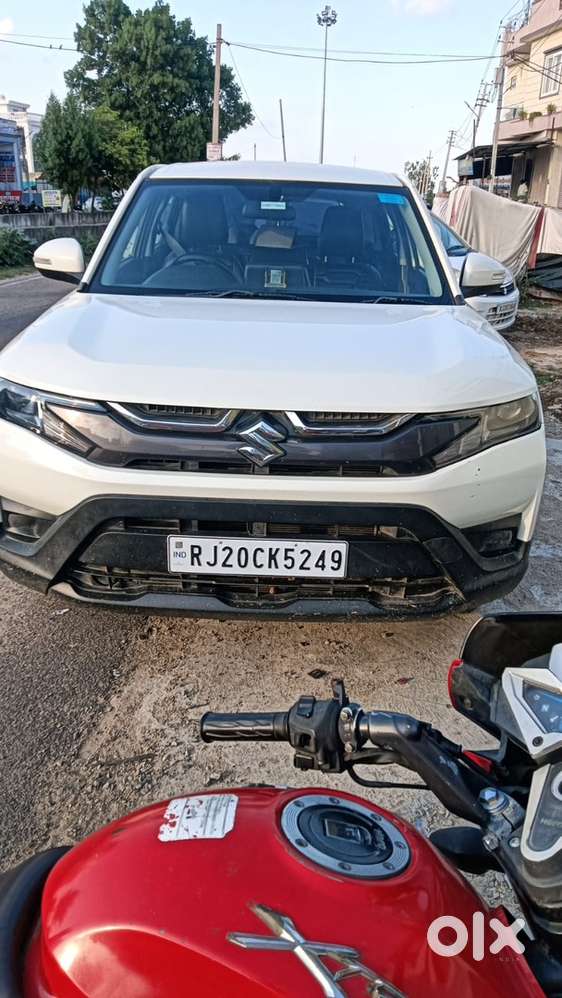 Maruti Suzuki Brezza 2024 Lxi