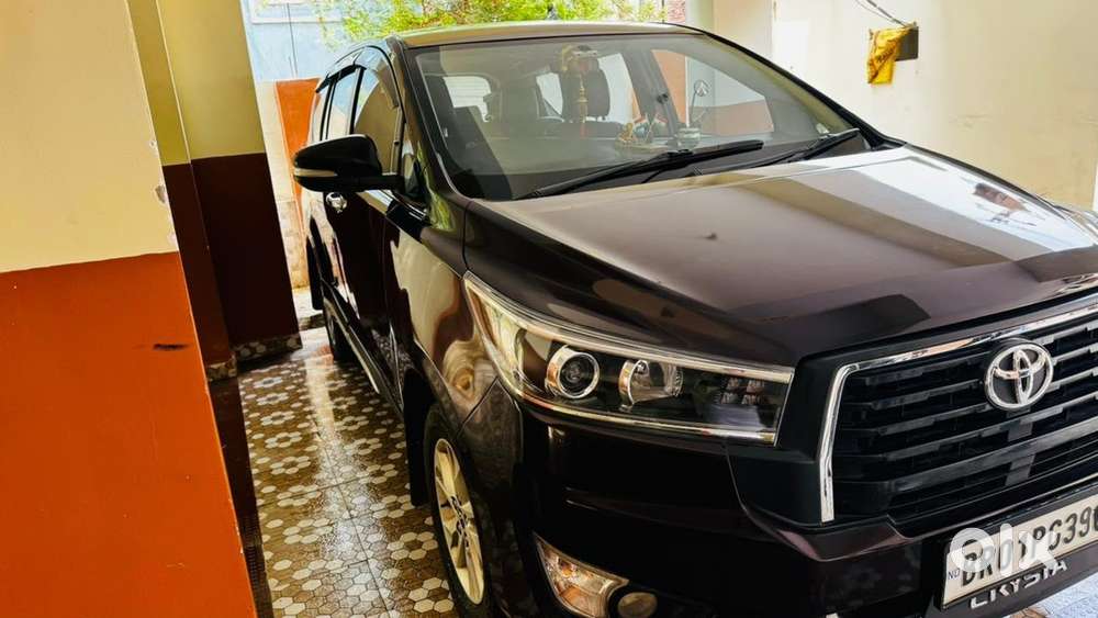 2016 Toyota Innova Crysta