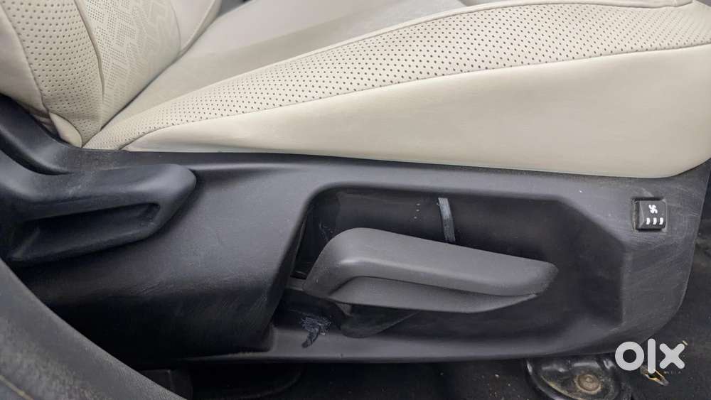 Tata Nexon 1.2 Revotron Xza Plus (l), 2022, Petrol