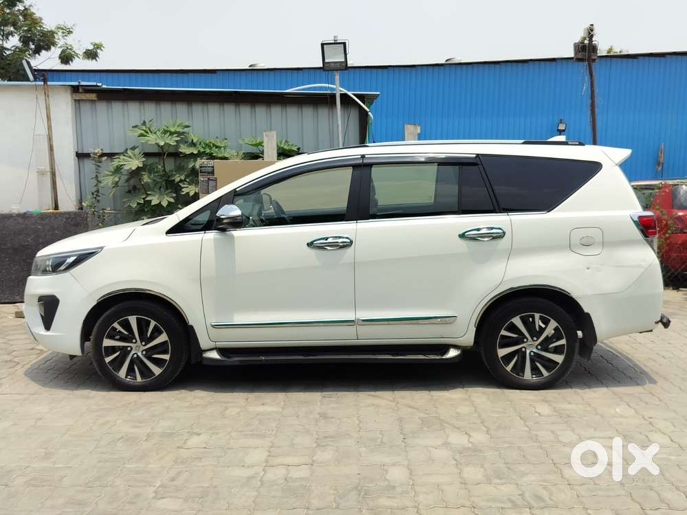 Toyota Innova Crysta 2.4 Z 7 Str, 2022, Diesel