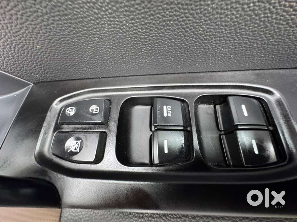 2017 Hyundai Creta 1.6 Vtvt Sx+ Petrol Automatic