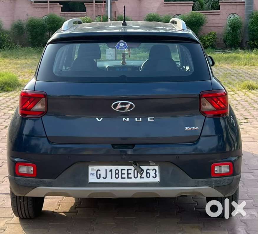 Hyundai Venue S Turbo Dct, 2019, Petrol