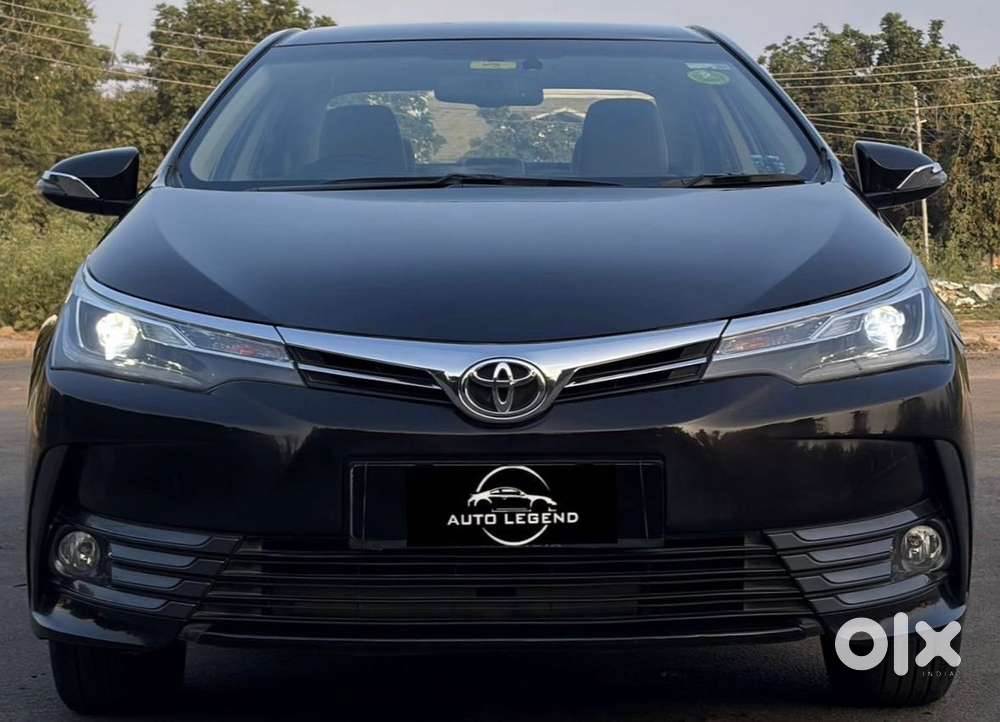 Toyota Corolla Altis 2013-2017 Vl At, 2017, Petrol
