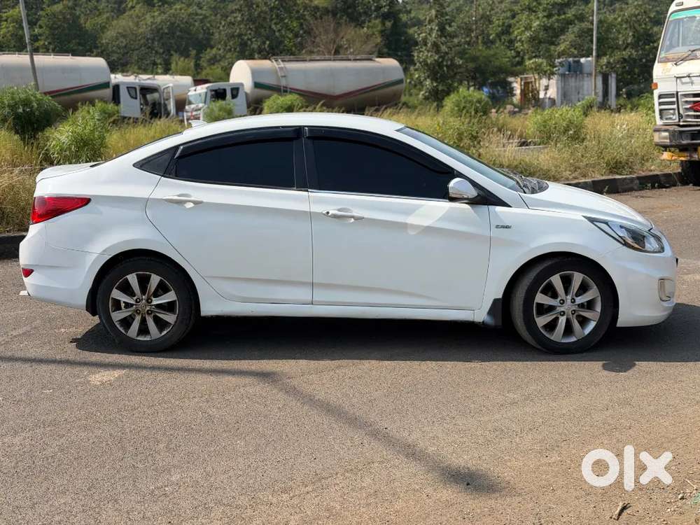 Hyundai Verna 1.6 Crdi 2013 Model