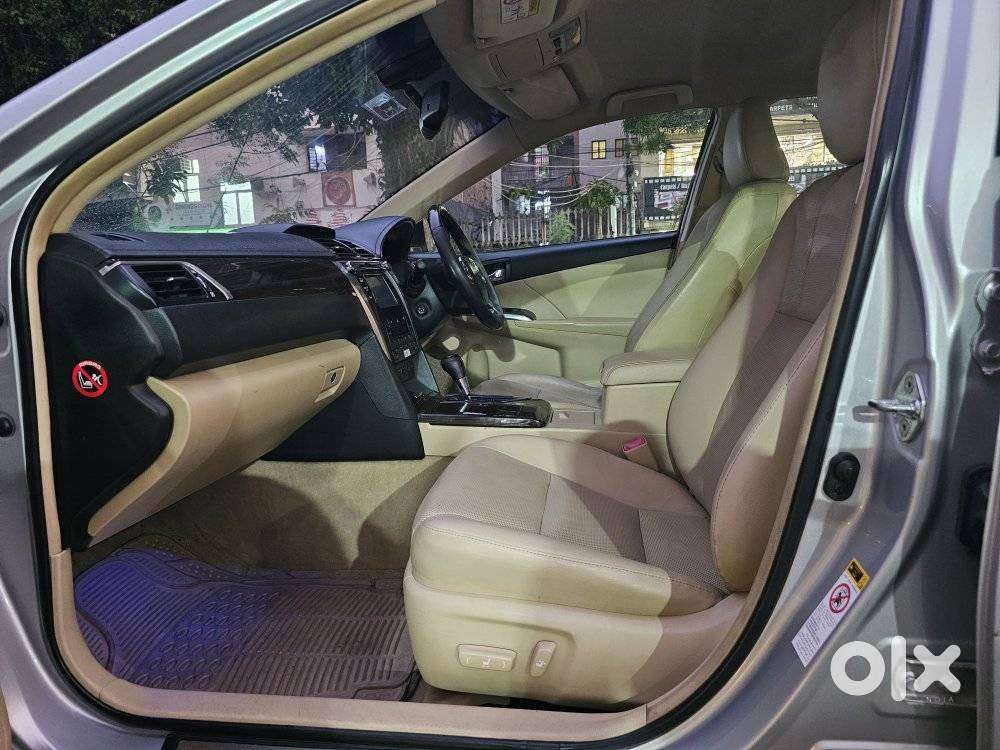 Toyota Camry Hybrid 2.5, 2016, Petrol