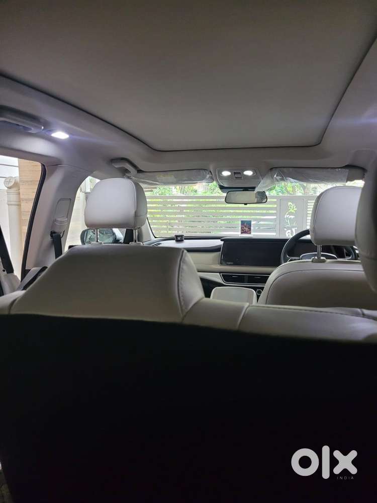 Mahindra Xuv700 Diesel Ax7