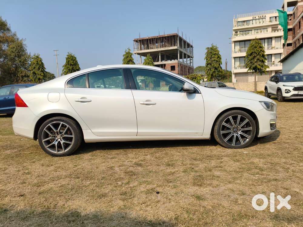 Volvo S60 D5 Kinetic, 2015, Diesel