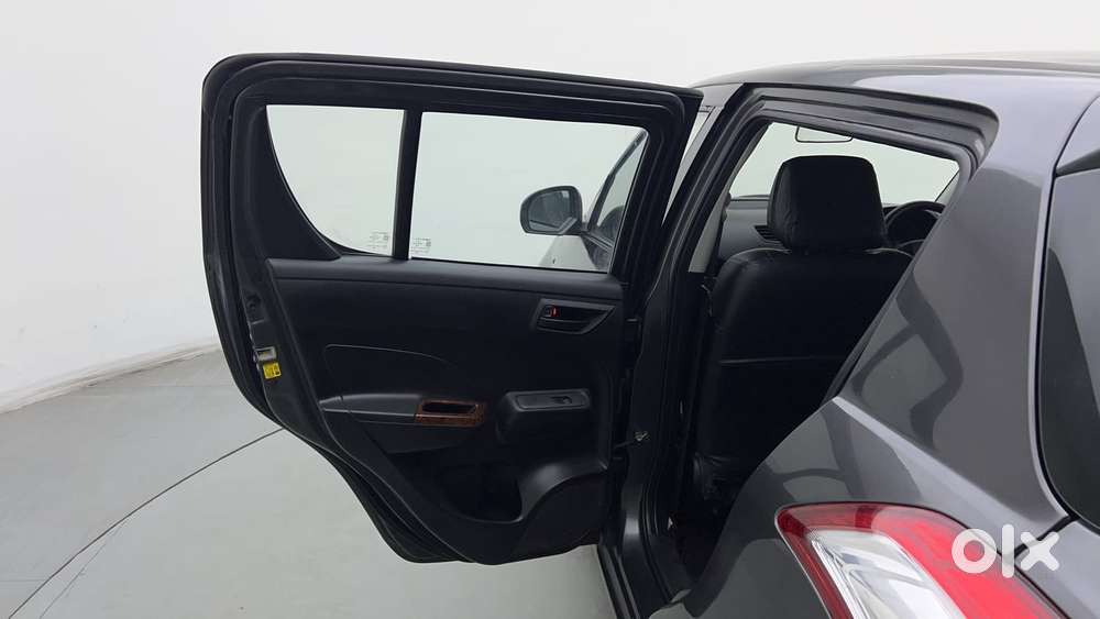 Maruti Suzuki Swift 1.2 Lxi (o), 2017, Petrol