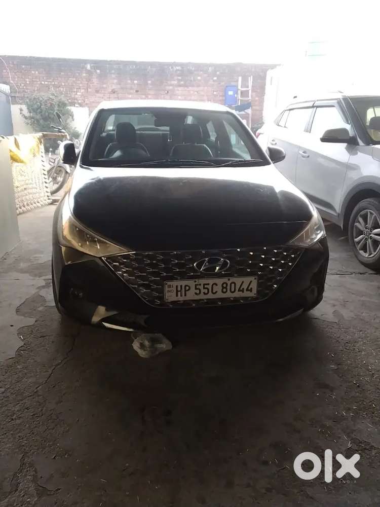 Hyundai Verna 2020 Diesel Well Maintained Sunroof Top Model