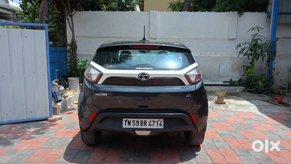 Tata Nexon 1.2 Revotron Xm, 2018, Diesel