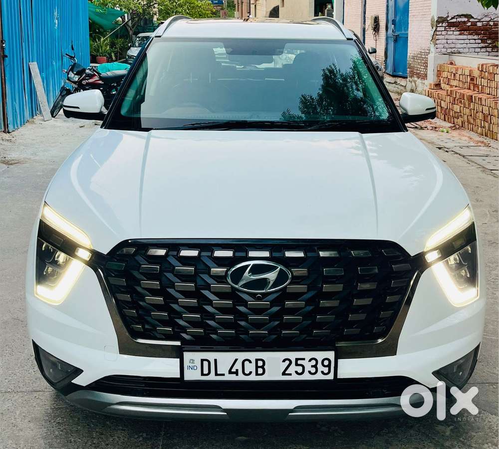 Hyundai Alcazar Platinum, 2022, Petrol