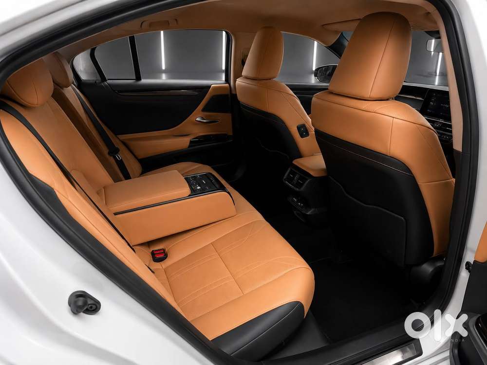 Lexus Es 300h, 2025, Petrol