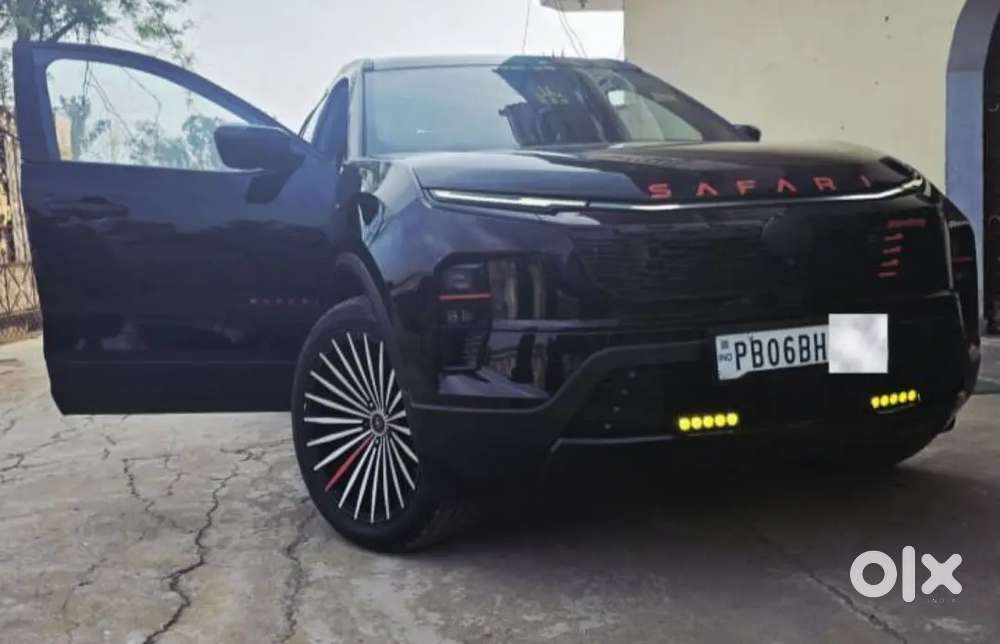 Tata Safari 2024 Diesel 27000 Km Driven