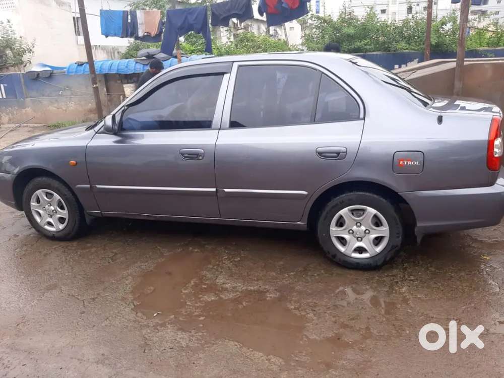 Hyundai Accent Hatchback 2009 Petrol,