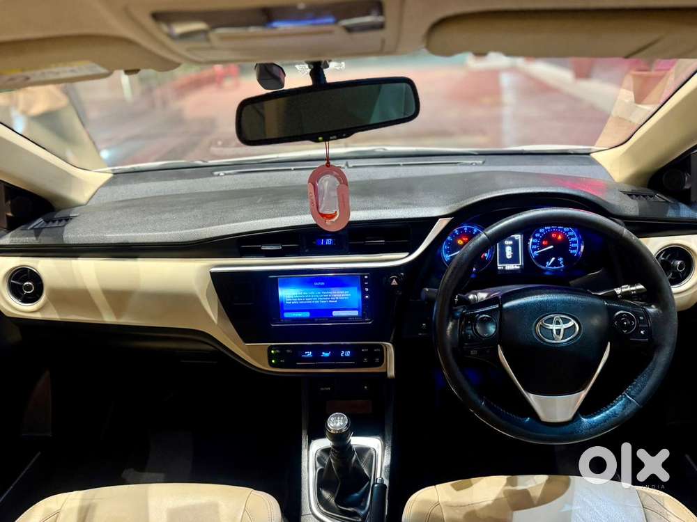 Toyota Corolla Altis 2013-2017 Gl Mt, 2017, Petrol