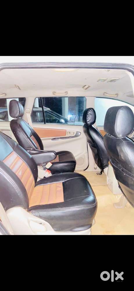 Innova Re Registered Neat And Clean Last 8 Years 1 Person Use.
