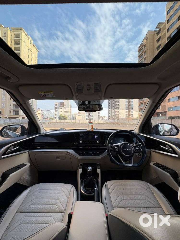 Kia Carens 1.5 Luxury Plus Diesel 6 Str, 2022, Diesel