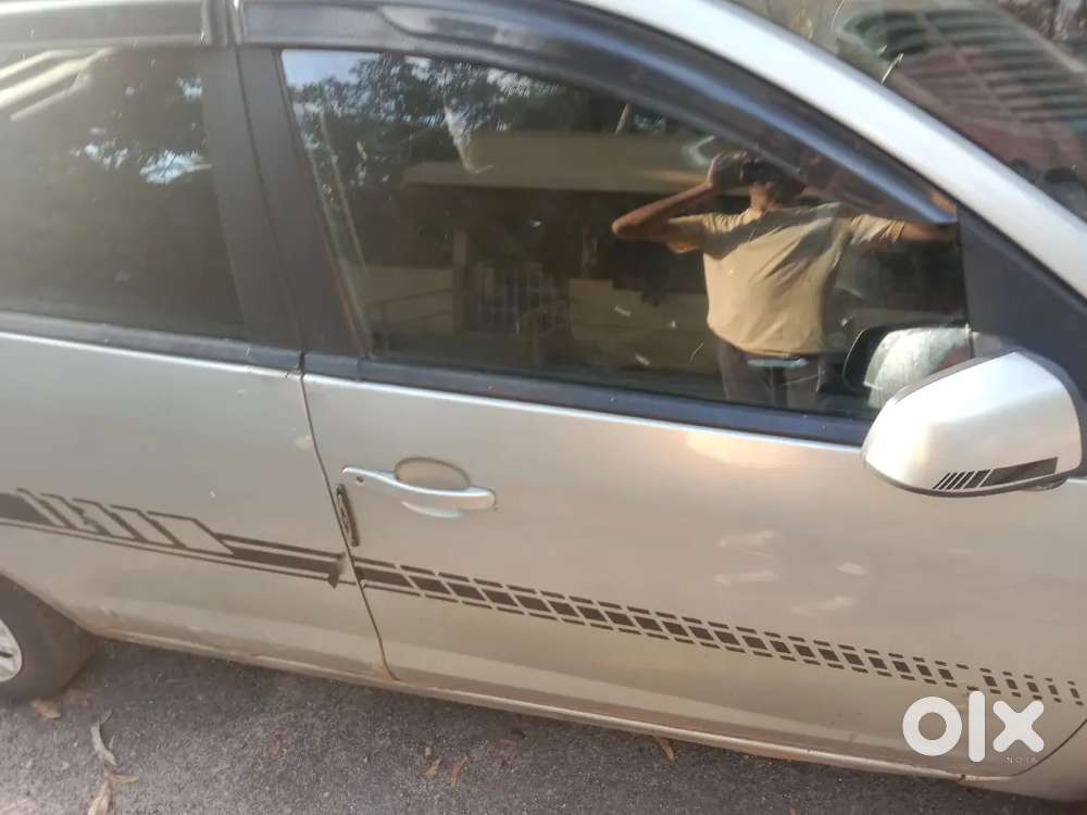 Ford Figo 2010 Petrol 124000 Km Driven