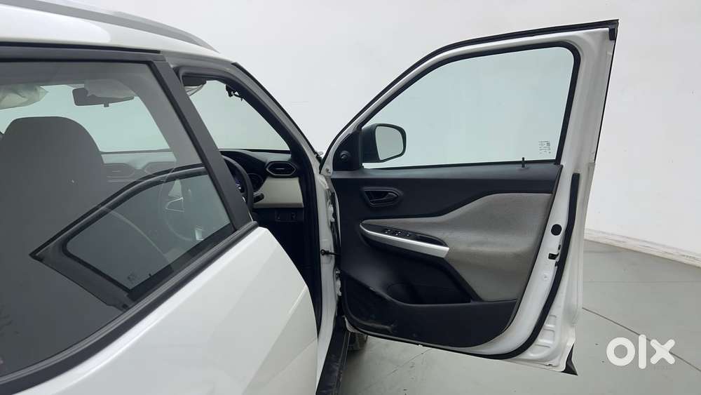 Nissan Magnite 1.0 Xe, 2023, Petrol