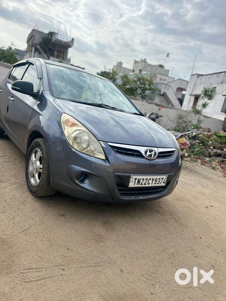 Hyundai Car Manual 2011 Year