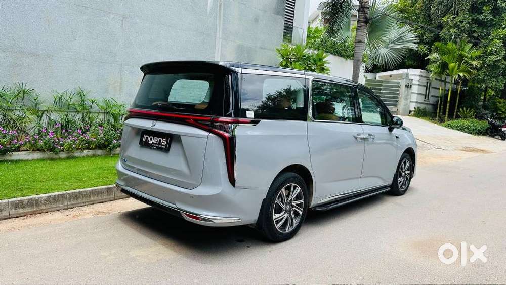 Mg M9 Presidential Limo, 2026