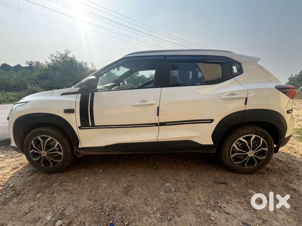 Under-warranty Car Nissan Magnite