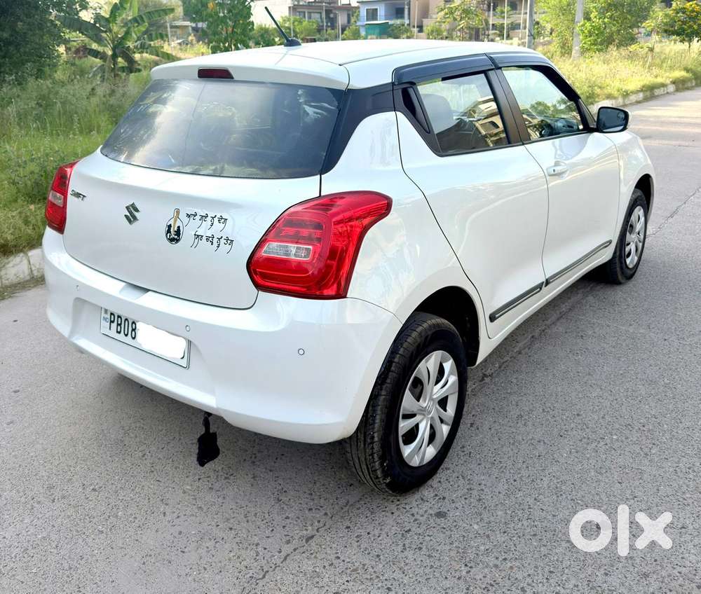 Maruti Suzuki Swift 1.2 Vxi (o), 2023, Petrol