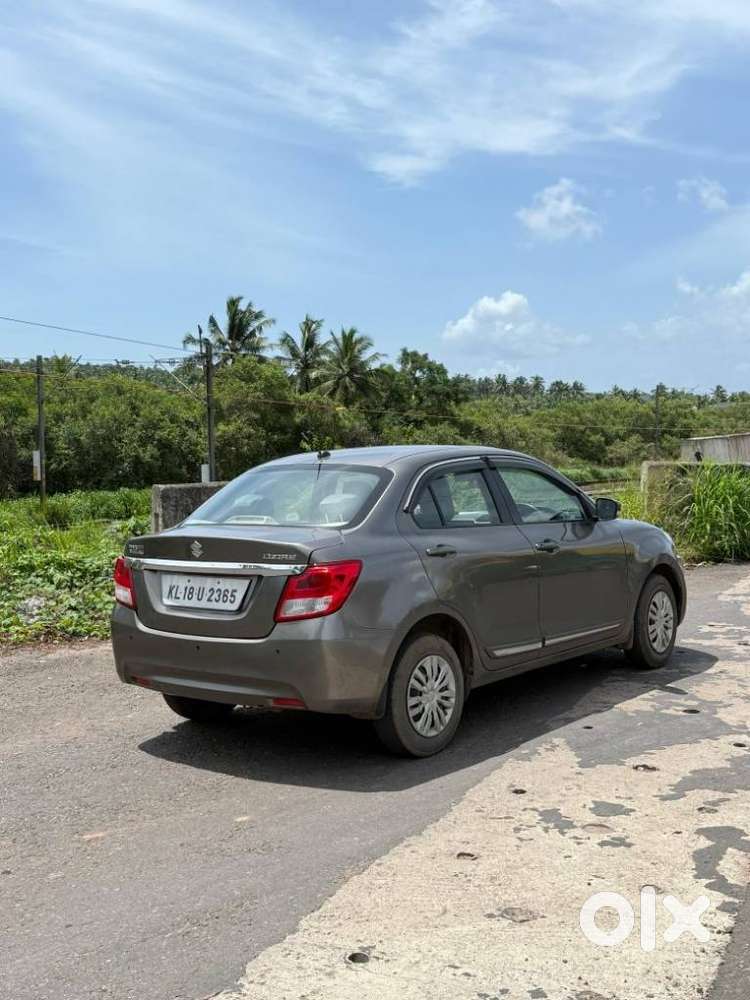 Maruti Suzuki Dzire 1.2 Vxi, 2017, Petrol