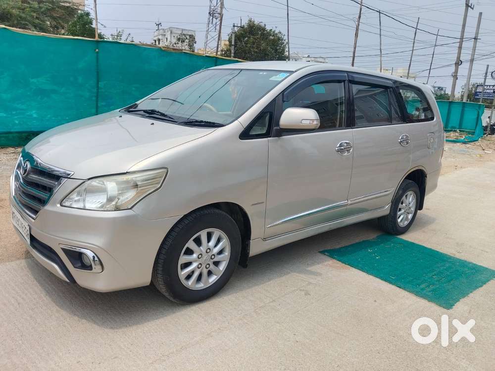 Toyota Innova 2.5 V 7 Str, 2014, Diesel
