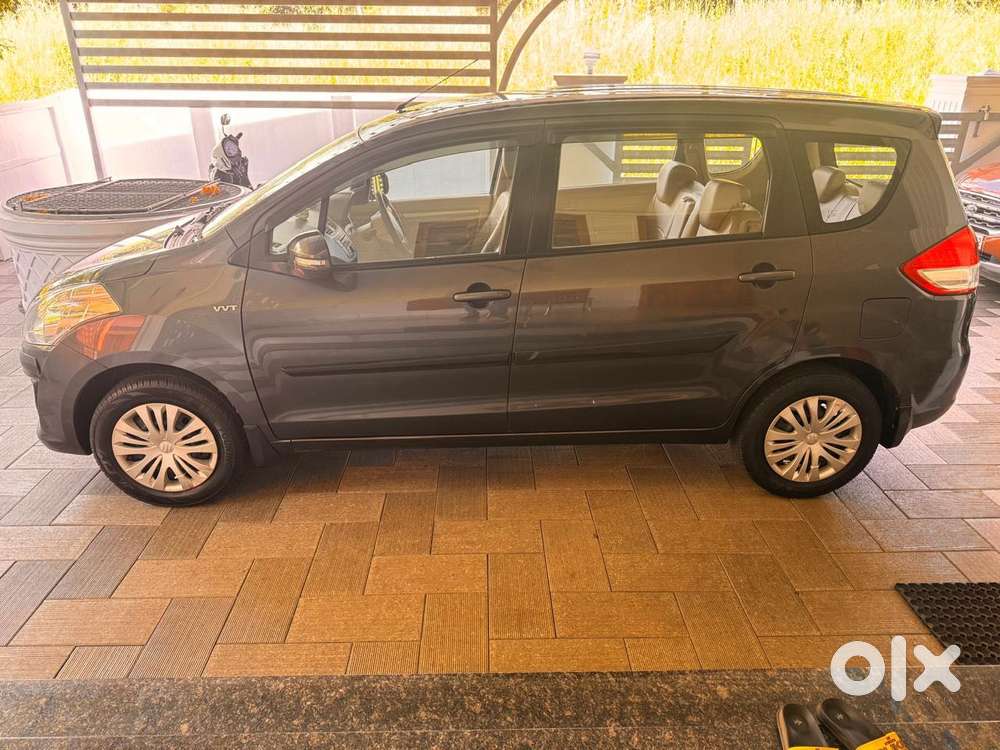 Maruti Suzuki Ertiga Vxi Abs, 2014, Petrol