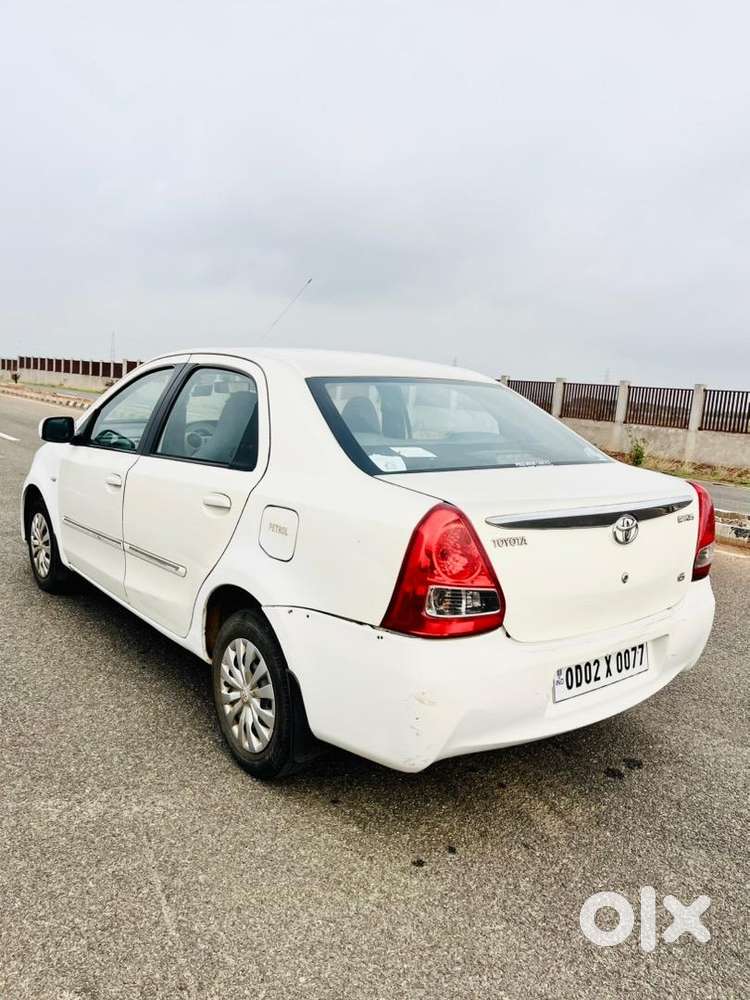 Toyota Model 2011 Car