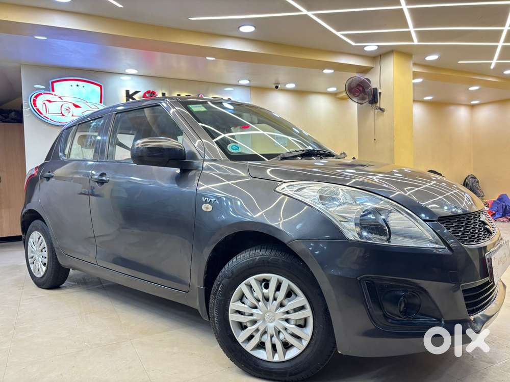 Maruti Suzuki Swift Lxi Option, 2017, Petrol