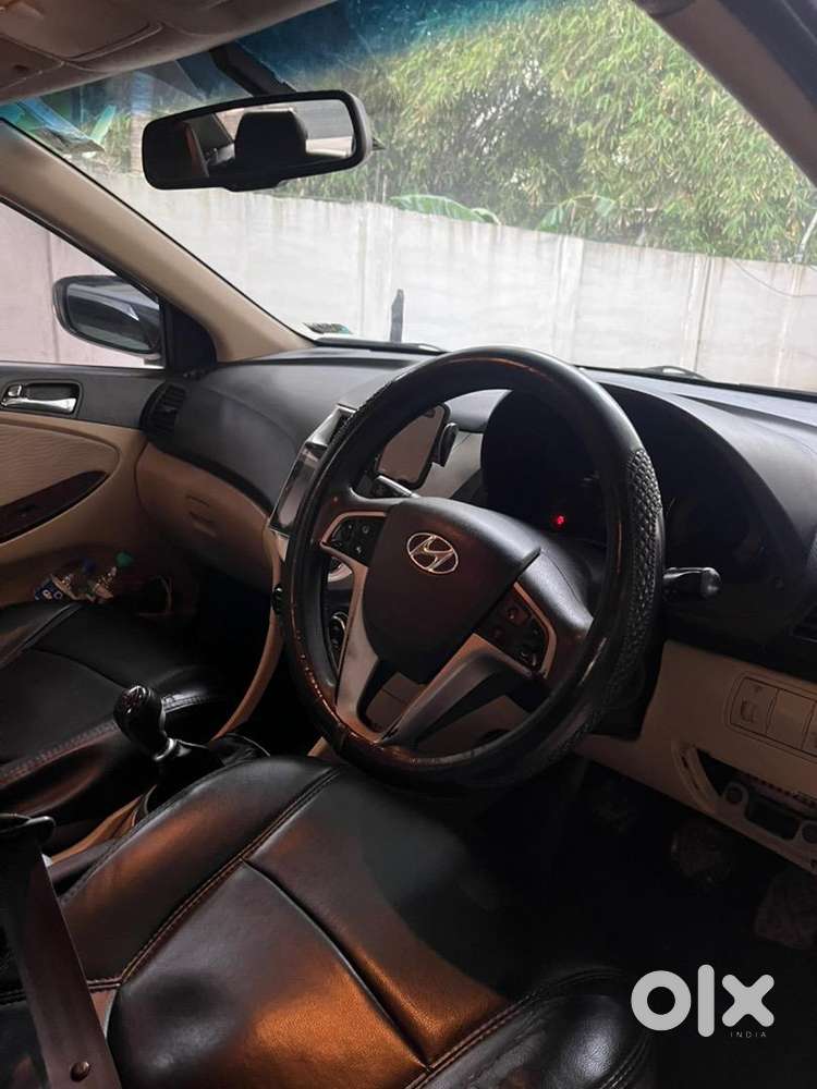 Hyundai Verna Diesel 1.6 Crdi Sx