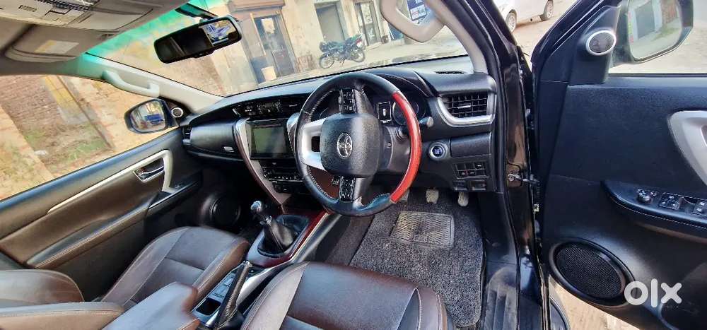 Toyota Fortuner 2019 Diesel 88700 Km Driven