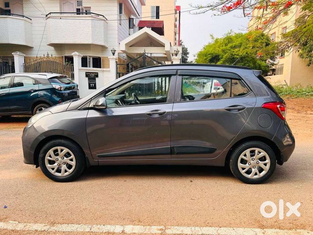Hyundai Grand I10 Sportz(o) 1.2 Mt, 2017, Petrol
