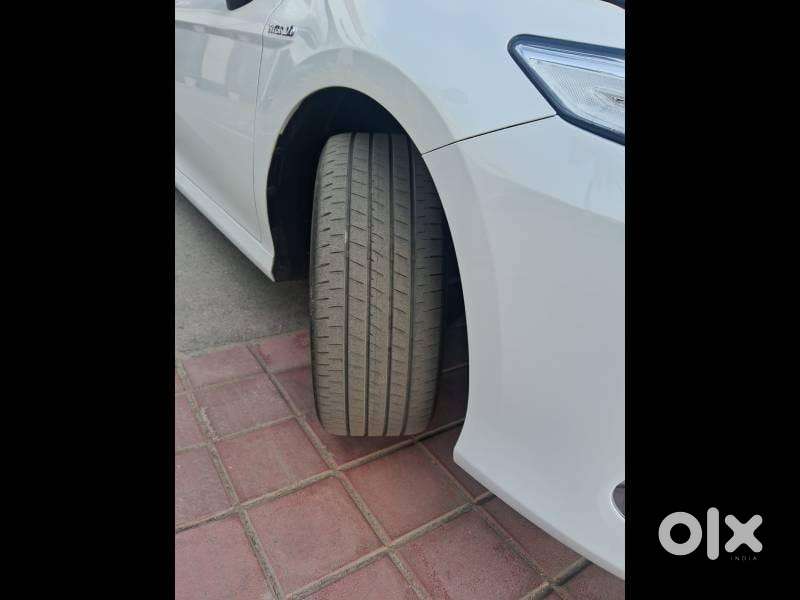 Toyota Camry 2.5 Hybrid, 2024, Petrol