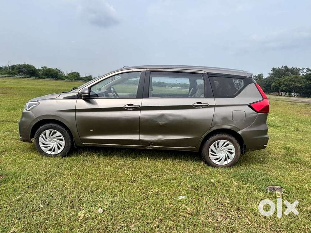 Maruti Suzuki Ertiga Vxi, 2022, Petrol