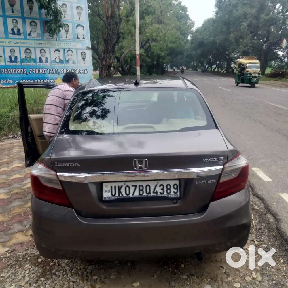Honda Amaze 2016 Variant Year Cng Lagi Hui Hai Pass Nahin Hai