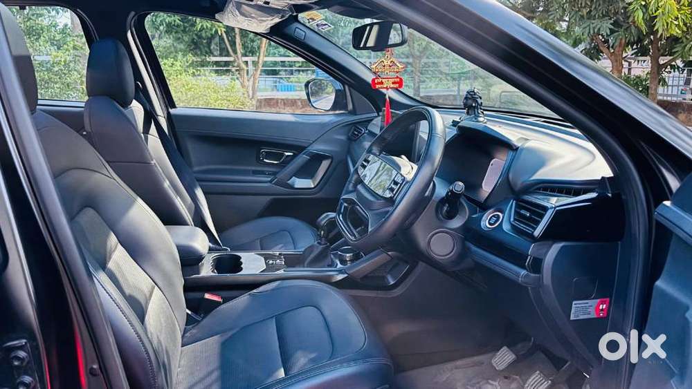 Tata Harrier Fearless Dark Edition At, 2025, Diesel