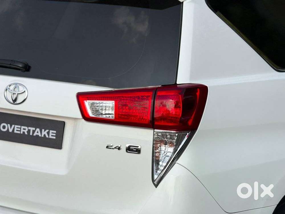 Toyota Innova Crysta [2020-ongoing] 2.4 Gx 7 Str, 2021, Diesel